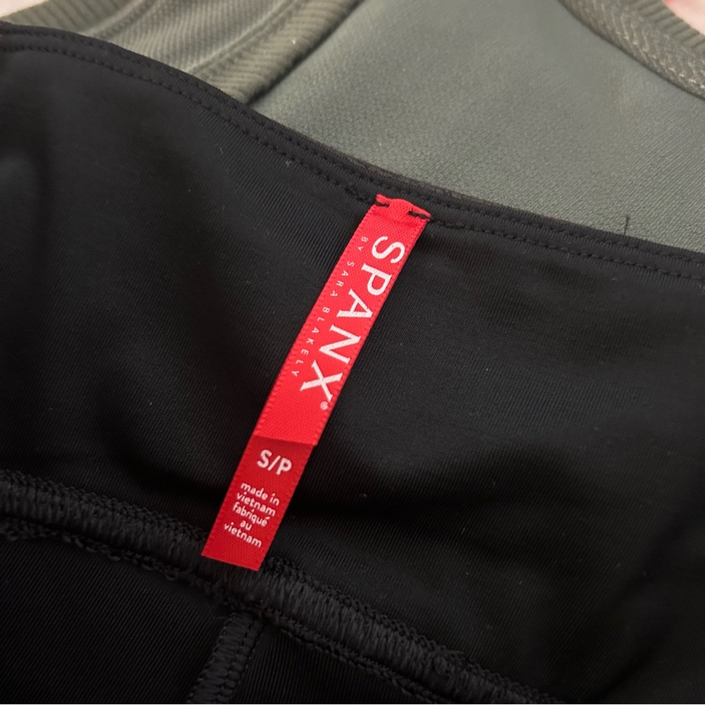 Spanx Faux Leather Black Moto Leggings - Picture 6 of 7
